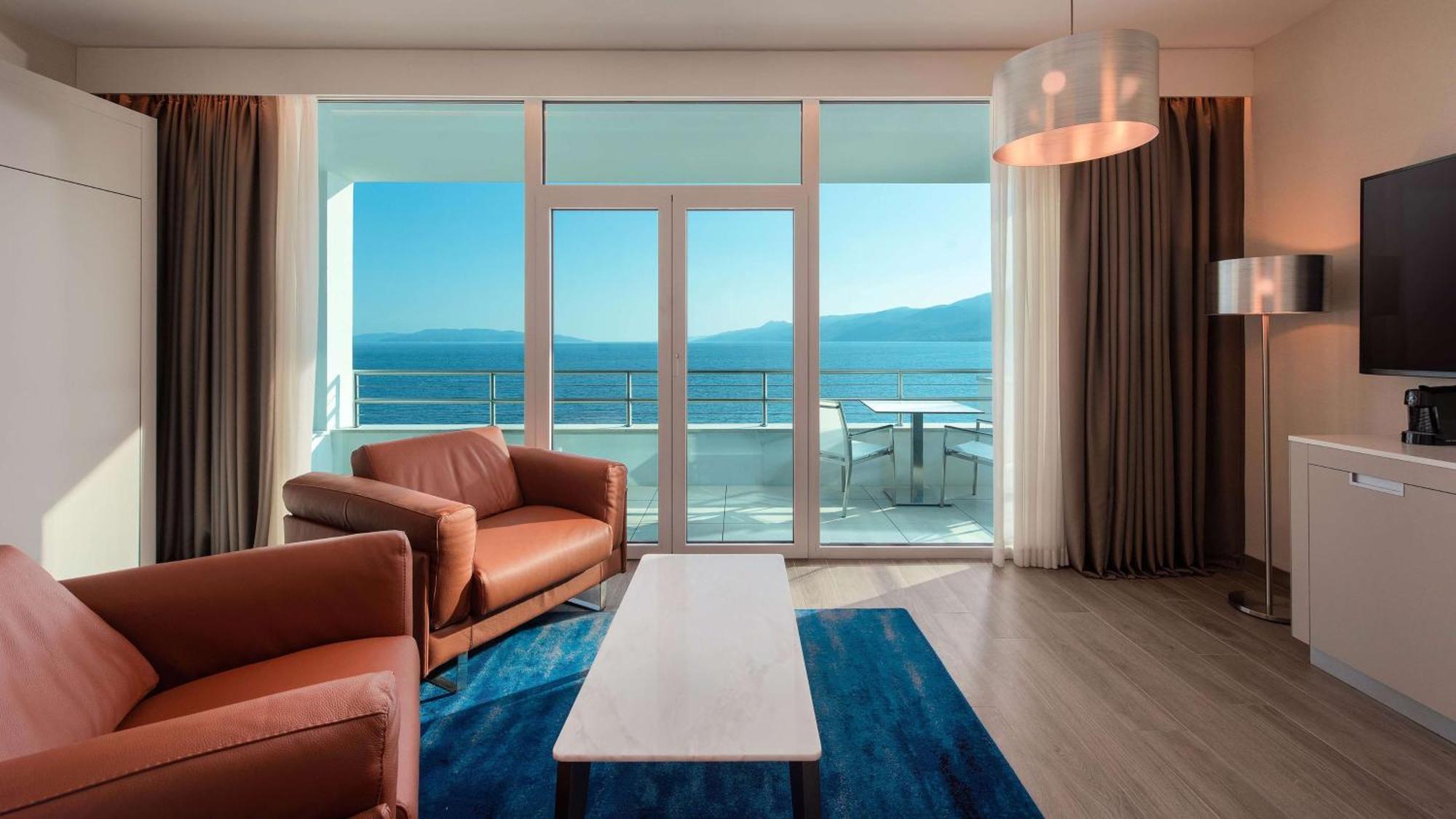 Hilton Costabella And Hotel 5*